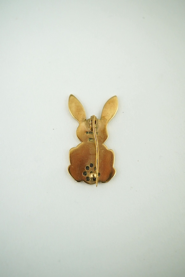 A 9ct gold rabbit brooch, the tail set with eight small diamonds, London 1975, maker VE, 28mm, gross weight 4.7 grams. Condition - fair